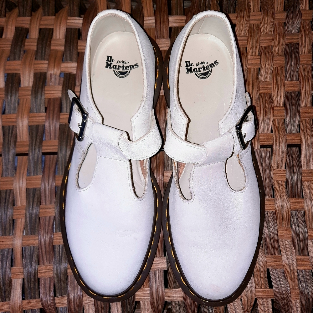 Dr. Martins Polley Mary Jane, T-Strap, Buckle